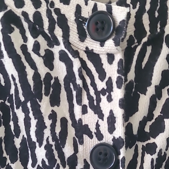 Talbots Black and Tan Cardigan - Picture 5 of 6